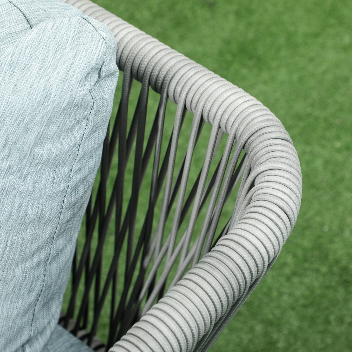 Rataninis 4 vietų lauko baldų komplektas su aliuminio rėmu – Paveikslėlis 9