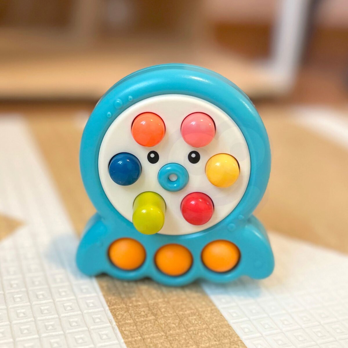 Aštuonkojis miklumo žaidimas kretukų spaudymui, rožinis 2in1 – Paveikslėlis 3