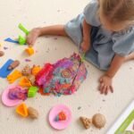 Kinetinio smėlio maisto gaminimo rinkinys su staliuku ir formelėmis – Paveikslėlis 4