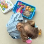 Kinetinio smėlio maisto gaminimo rinkinys su staliuku ir formelėmis – Paveikslėlis 7