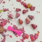 Kinetinio smėlio maisto gaminimo rinkinys su staliuku ir formelėmis – Paveikslėlis 8