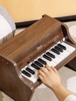 Klasikinis medinis pianinas vaikams su 18 klavišų ir mokomąja knygele