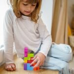 Magnetinių 3D kaladėlių Tetris dėlionė su užduočių kortelėmis