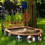 Medinė piratų laivo smėliadėžė su daiktadėže, suoliukais ir uždangalu – Paveikslėlis 4