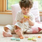 Medinės veriamosios kaladėlės su nameliu ir raktu, 11 dalių – Paveikslėlis 5