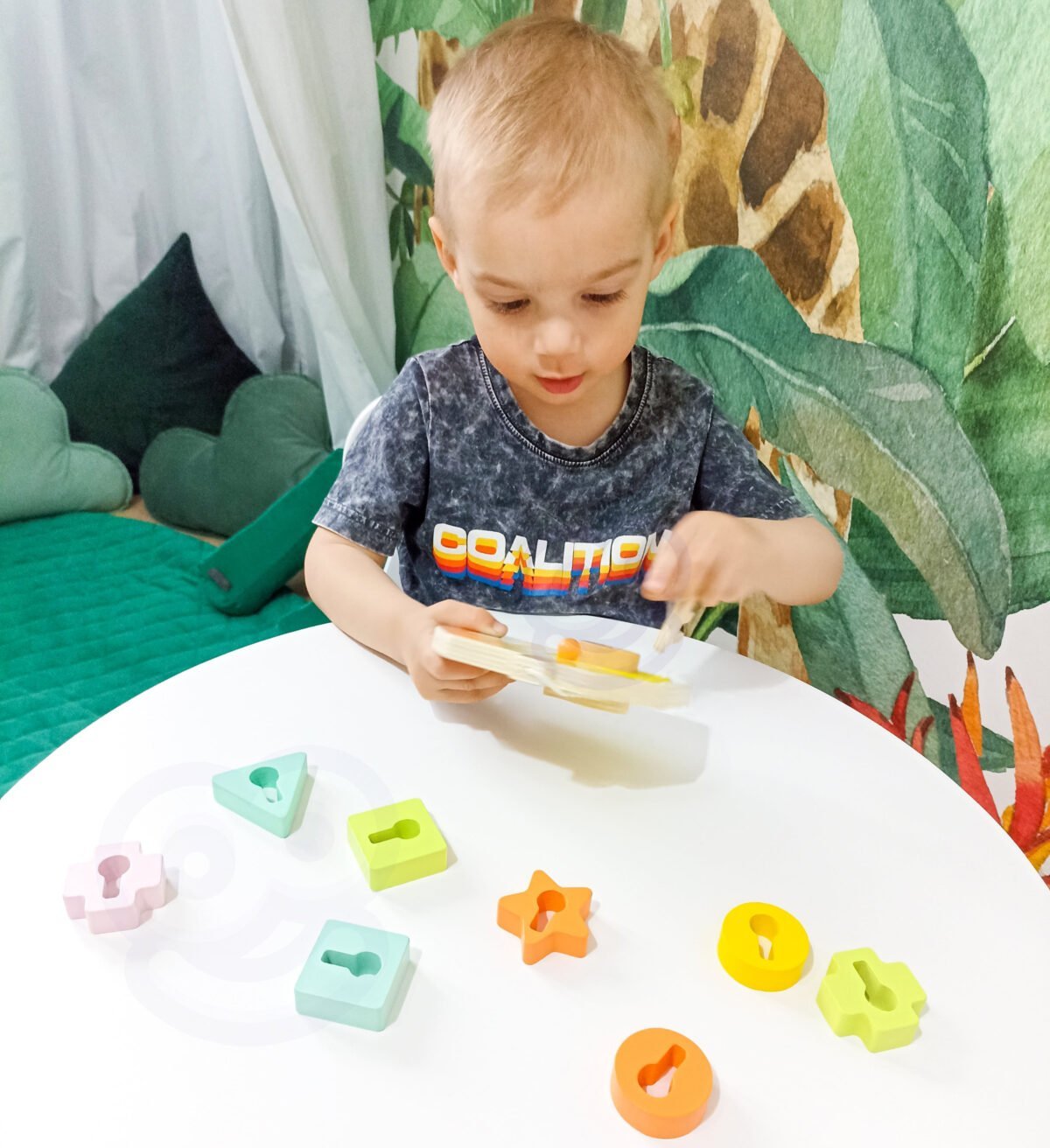 Medinės veriamosios kaladėlės su nameliu ir raktu, 11 dalių – Paveikslėlis 10