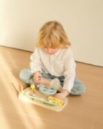 Medinis lavinamasis vairavimo pultas su garsais ir priedais – Paveikslėlis 19