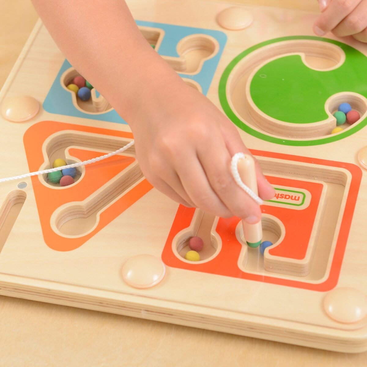 Medinis magnetinis labirintas rašymui ir motorikai – Paveikslėlis 3