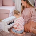 Medinis pianinas vaikams su mokomąja knygele – Paveikslėlis 2