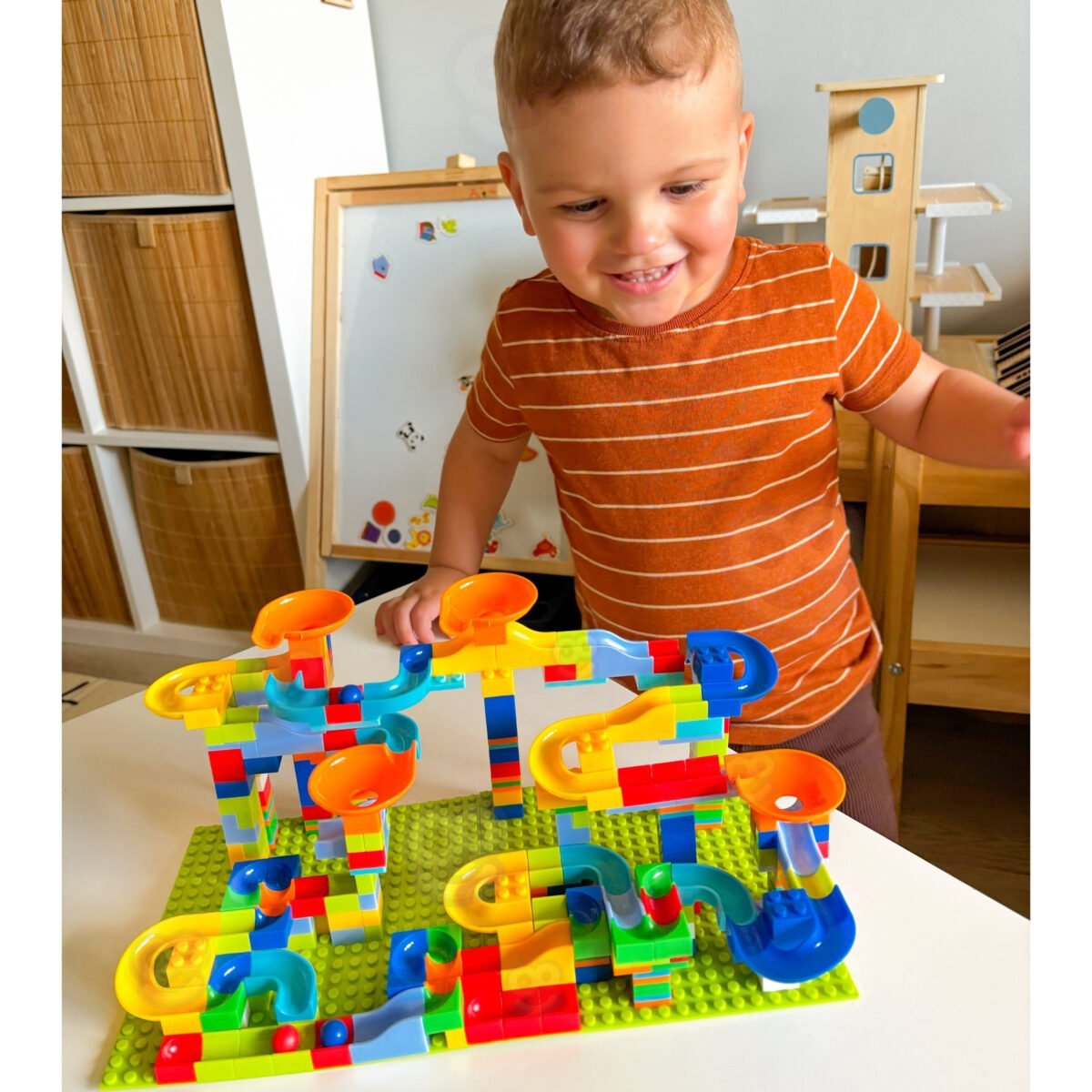 Rutuliukų trasos konstravimo rinkinys 340 dalių – Paveikslėlis 2