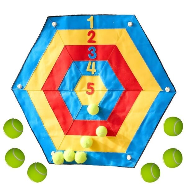 Šešiakampis mėtymo žaidimas su limpančiais kamuoliukais
