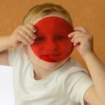 Spalvas keičianti medinė sensorinė LED panelė su pulteliu ir priedais