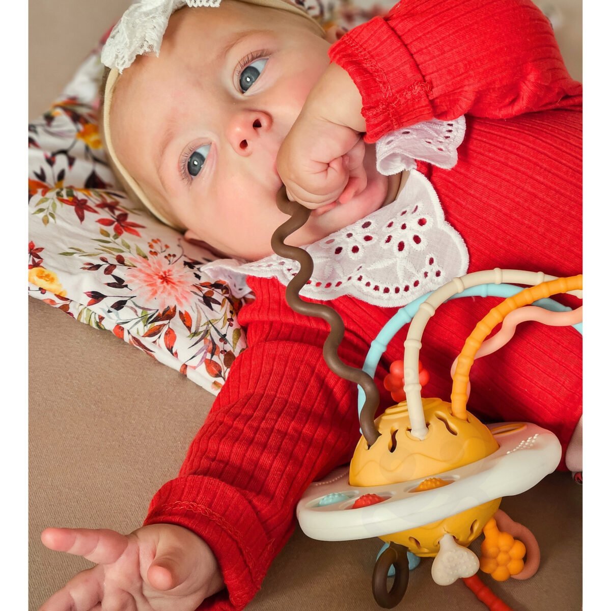 UFO formos sensorinis Montessori kramtukas-tempukas – Paveikslėlis 4