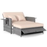 Dvivietė polirataninė sofa-lova su reguliuojama atrama nugarai ir išskleidžiamais šoniniais staliukais (Smėlio)