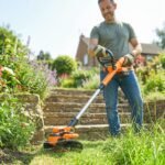 Akumuliatorinis žolės trimeris su dviem baterijomis ir reguliuojama teleskopine rankena – Paveikslėlis 2