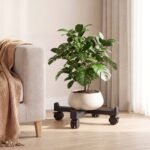 Kompaktiškas keturių medinių taburečių rinkinys su ratukų pagrindu (Juoda) – Paveikslėlis 4