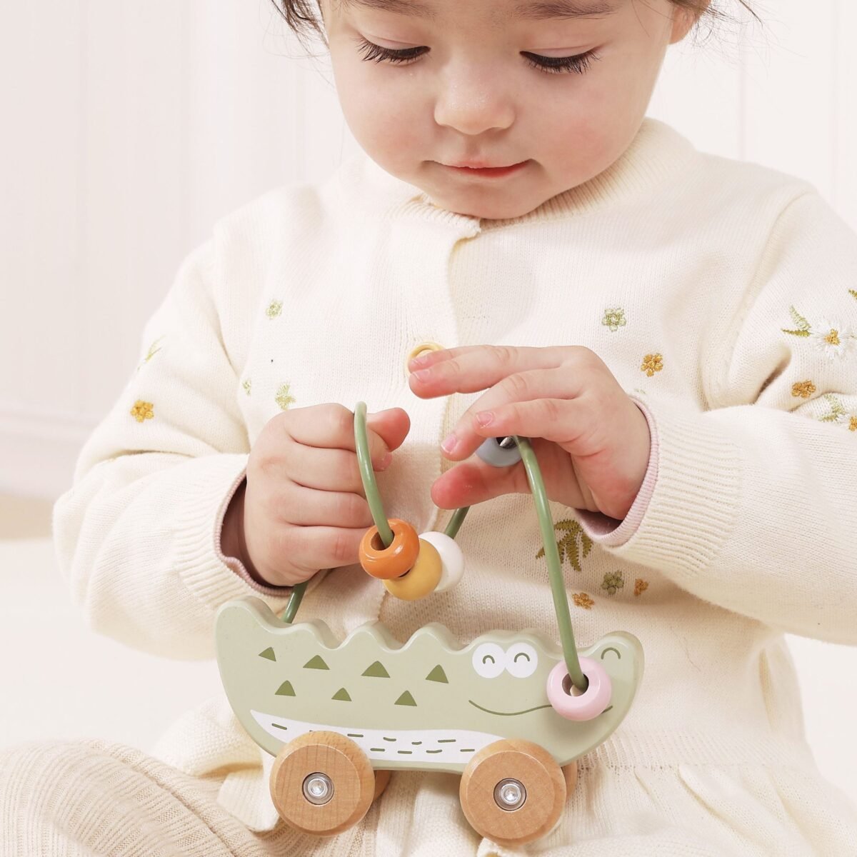 Krokodilo formos karoliukų labirintas-stumdukas – Paveikslėlis 4