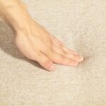 Lino išvaizdos 2-vietė sofa su storu paminkštinimu