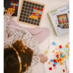 Medinė Montessori mozaika formoms ir spalvoms