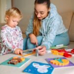Medinė gyvūnėlių dėlionė Montessori