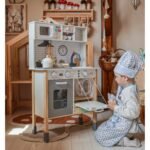 Medinė interaktyvi virtuvėlė 9 viename su skalbykle ir kreidine lenta – Paveikslėlis 2
