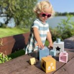 Medinė piramidė su formų rūšiuokliu ir skaičiais – Paveikslėlis 4