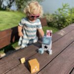 Medinė piramidė su formų rūšiuokliu ir skaičiais – Paveikslėlis 5