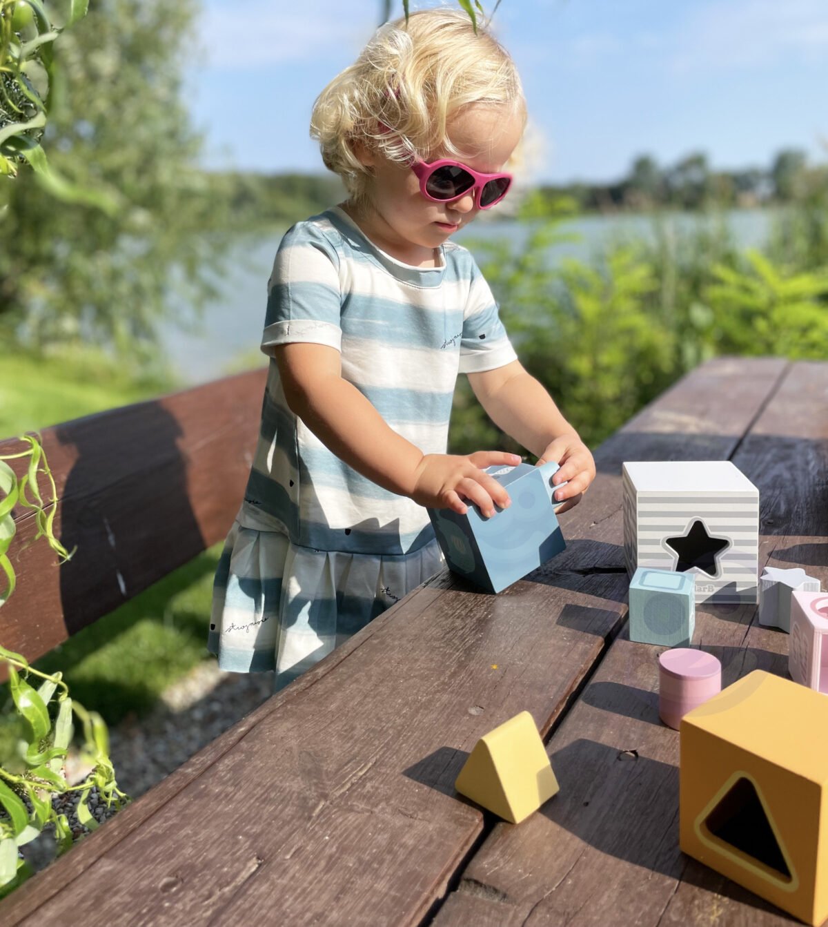 Medinė piramidė su formų rūšiuokliu ir skaičiais – Paveikslėlis 6