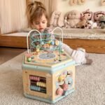 Medinis Montessori lavinamasis šešiakampis su atidaromu dangčiu – Paveikslėlis 3