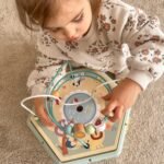 Medinis Montessori lavinamasis šešiakampis su atidaromu dangčiu – Paveikslėlis 8