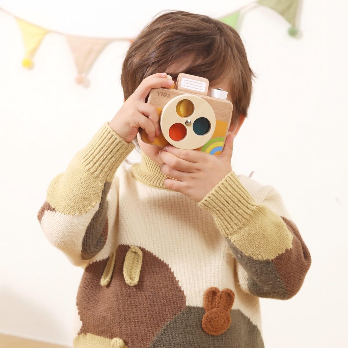 Medinis fotoaparatas su spalvų filtrais ir garso efektu – Paveikslėlis 4