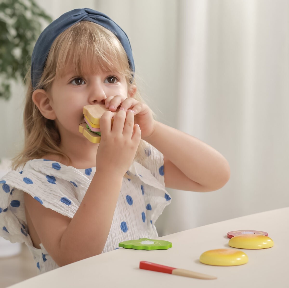 Medinis mėsainių ir sumuštinių pjaustymo rinkinys – Paveikslėlis 7