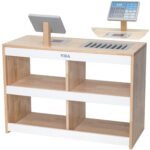 Medinis parduotuvės kasos aparatas su brūkšninių kodų skaitytuvu