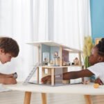 Medinių lėlių šeimos rinkinys su lanksčiomis galūnėmis – Paveikslėlis 6