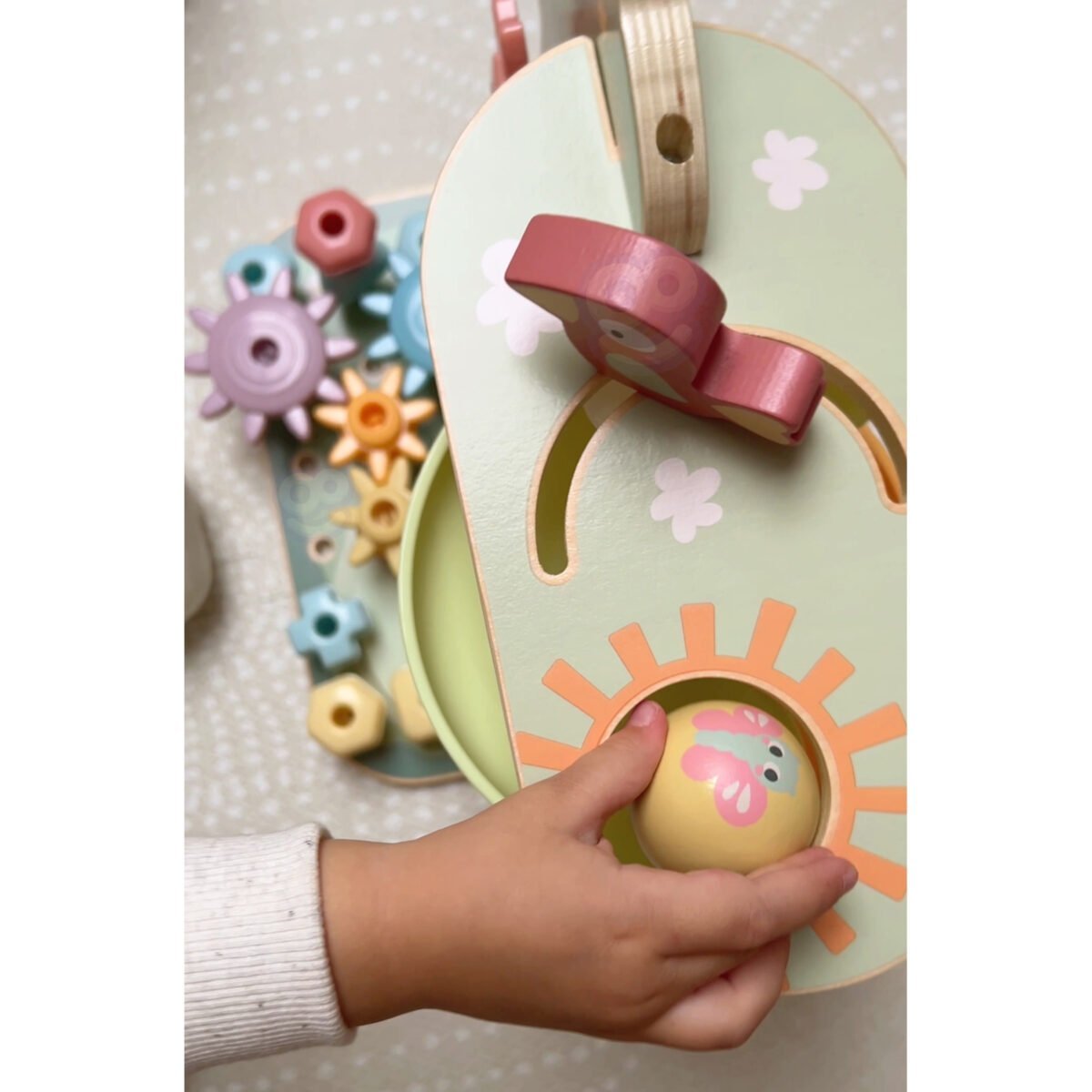 Montessori veiklos medelis su rutuliukų trasa 4 viename – Paveikslėlis 7