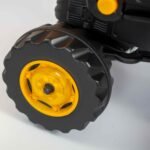 Pedalinis traktorius su kaušu