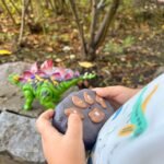 Valdomas robotas stegozauras su šviesomis ir garsais
