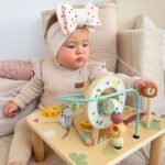 Medinis lavinamasis muzikinis staliukas su labirintu 5in1
