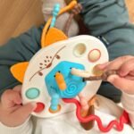 Montessori sensorinis lapės kramtukas-barškutis