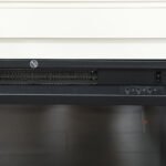Elektrinis židinys su šildymu, realistiškomis liepsnomis ir nuotoliniu valdymu
