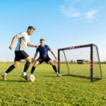 Lauko futbolo vartai 180x120 cm su paminkštinimu ir žemės inkarais – Paveikslėlis 2