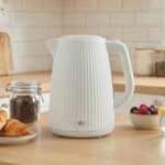 Elektrinis virdulys 1,7 l, 2200 W, su kalkių filtru ir automatiniu išsijungimu – Paveikslėlis 10
