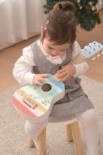 Medinė gitara vaikams nuo 3 metų – Paveikslėlis 3