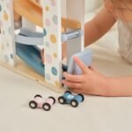 Medinė riedėjimo trasa su 4 automobiliais, 18 mėn.+ – Paveikslėlis 5