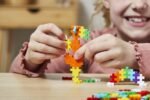 Plus Plus konstruktorius 1 METRAS, vaivorykštė – Paveikslėlis 4