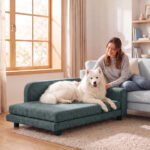 Ortopedinė šunų sofa XL su išimama pagalve ir 5 cm kojelėmis iki 35 kg šunims – Paveikslėlis 9
